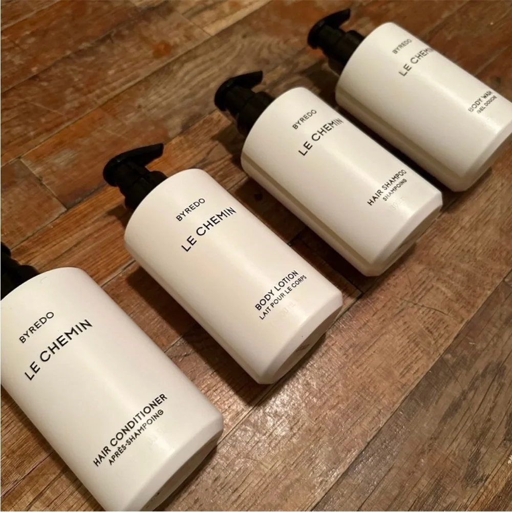 Byredo “Le Chemin” 4 piece *bundle - body wash, Lotion, shampoo, Conditioner - Picture 2 of 3